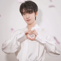 Đinh Tuấn Lâm - em trai Đinh Trình Hâm