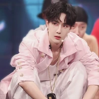 Vương Nhất Bác