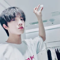 Tô Tân Hạo - em họ Lưu Diệu Văn