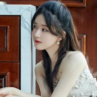 Triệu Lộ Tư