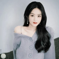 Triệu Lệ Dĩnh ( nàng )