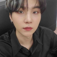 Min Yoongi-Bạn Taehyung