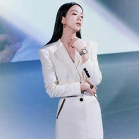 Kim Jisoo- Cô