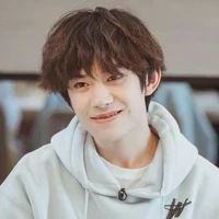 Dịch Dương Thiên Tỉ