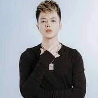 Hoài Việt