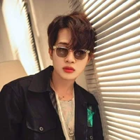 tuấn