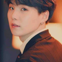 Min Yoongi (Min Vương Gia)