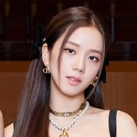 Mẹ Jin_Jisoo