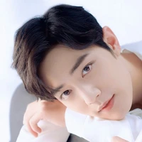 Anh shipper (Tiêu Chiến)