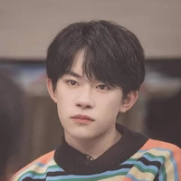 Dịch Dương Thiên Tỉ