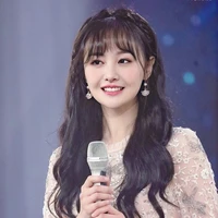 Trịnh Sảng ( mẹ Nguyên)