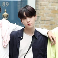 Min Yoongi - Suga