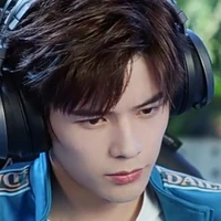 Lục Nhạc / ZGDX Luật