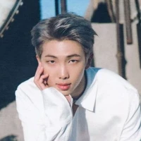 La NamJoon Manoban (ba cô)