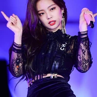 Kim Jennie ( Y)