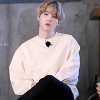 Yoongi(Suga)