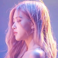 Park Chaeyoung ( Rosé )