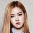 Rosé (Chaeyoung)