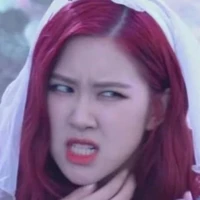 Tác giả chuyên tạo nghiệp