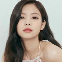 Nguyễn Bảo Trân-Jennie