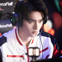 Lục Tư Thành /ZGDX Chessman (AD/ADC)