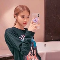 Rosé/bé chaeng