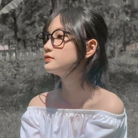 Lindy/ đàn em Cannie Ly