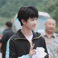Ngao Tử Dật