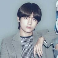 Kim Taehyung(29)