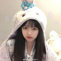 Hắc Linh Nhi-lucy-chano