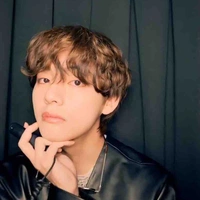 Hắn-Kim Taehyung