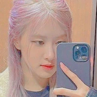 Roseanne Park ( Rosé )