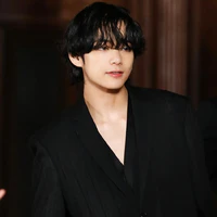 Kim Taehyung - V