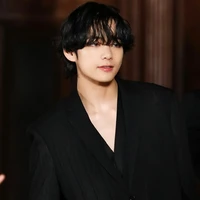 Kim Taehyung - V