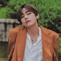 Kim TaeHuyng (cậu)
