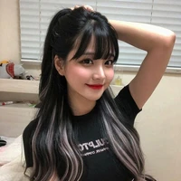 Han Luna-em họ của Lisa