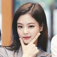 Kim Jennie (J)