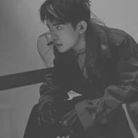 Dịch Dương Thiên Tỉ