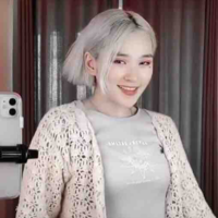 Adele ( mẹ Homa )