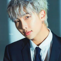 Namjoon - papa Tae Suga