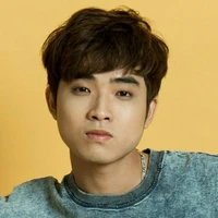 Phúc Luân ( bn thân K)