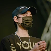 Khánh ( La La)