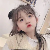 Khánh Đan/Trình San Bảo Ân - lúc nhỏ