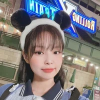 Jennie (Nini)