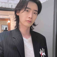 Lee Jongsuk