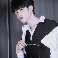 Nghiêm Hạo Tường