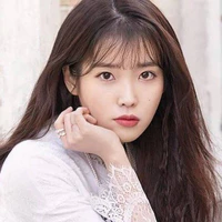 IU ( mẹ nàng)