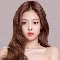 Kim Jennie ( chị )