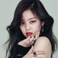 Kim Jennie (Kim phu nhân)