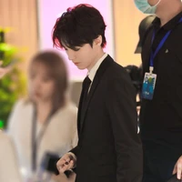 Vương Tuấn Khải